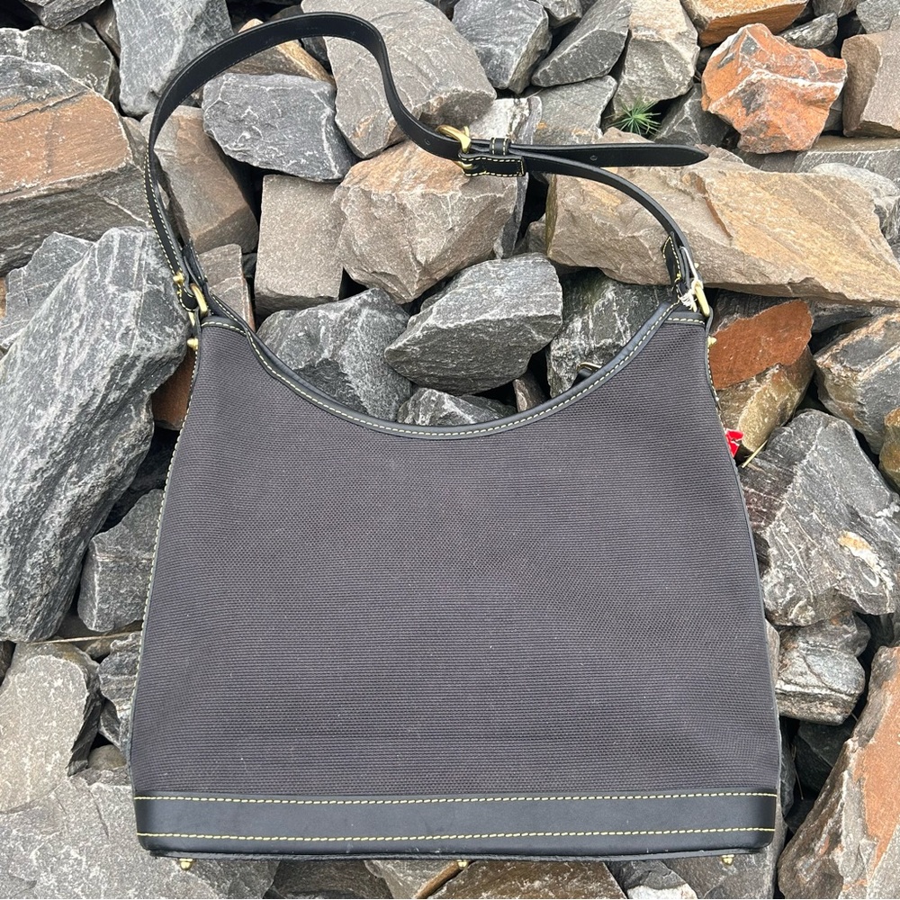 NEW Dooney & Bourke purse - Picture 4 of 10
